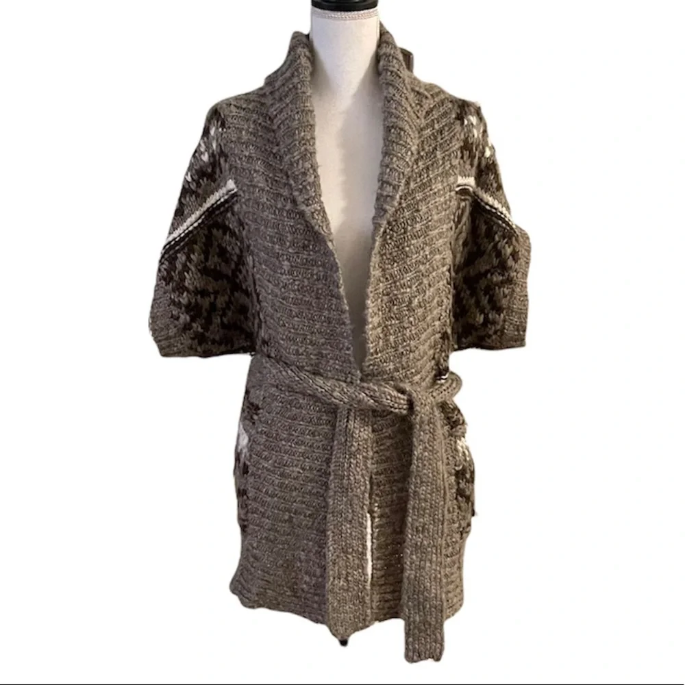 Between Me & You Open Front Short Sleeve Cardigan-M